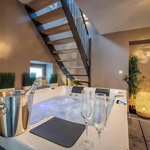 50 Nuances D'amour - Jacuzzi / Massage / Cinema Villa